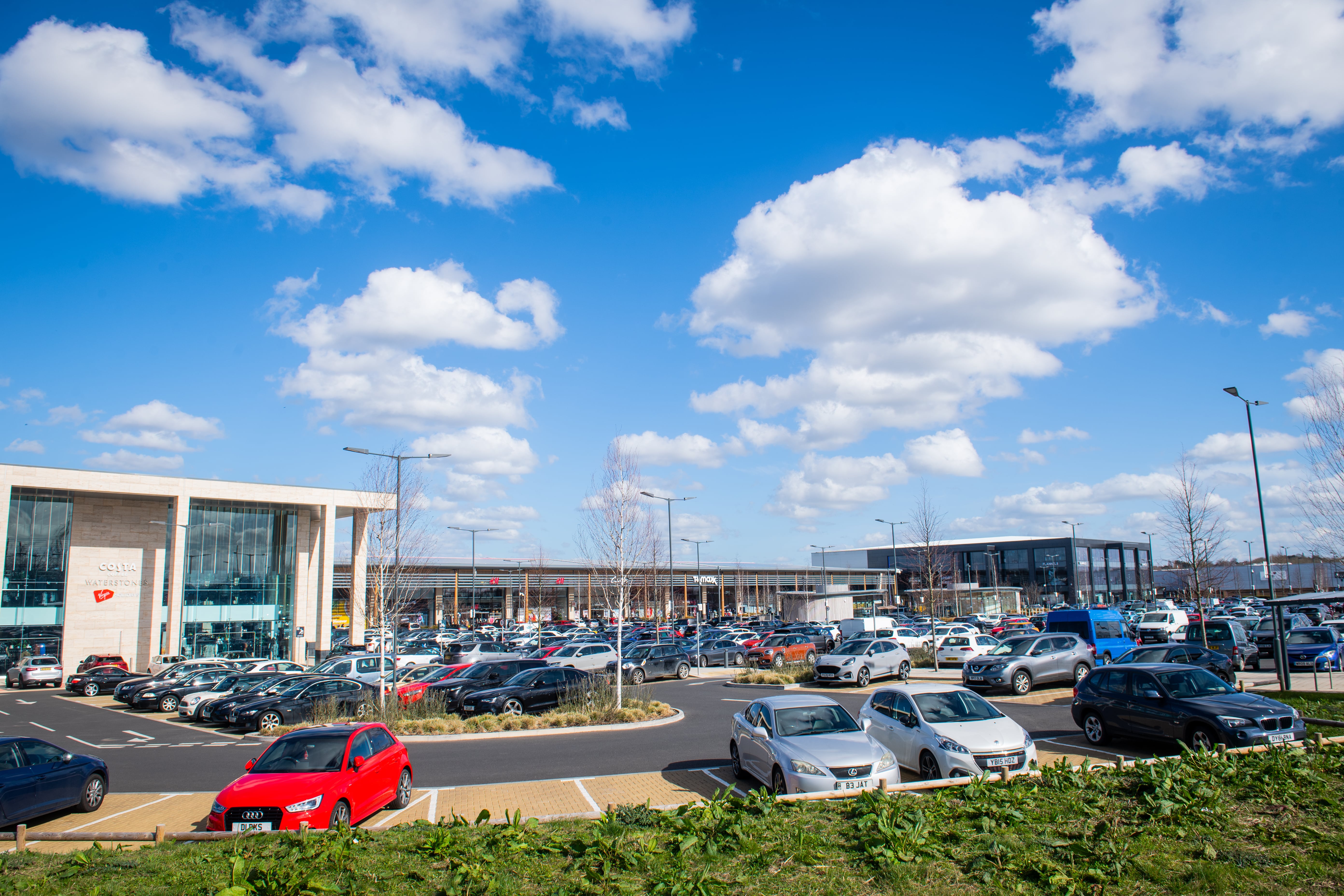 Fosse Park with sunny weather